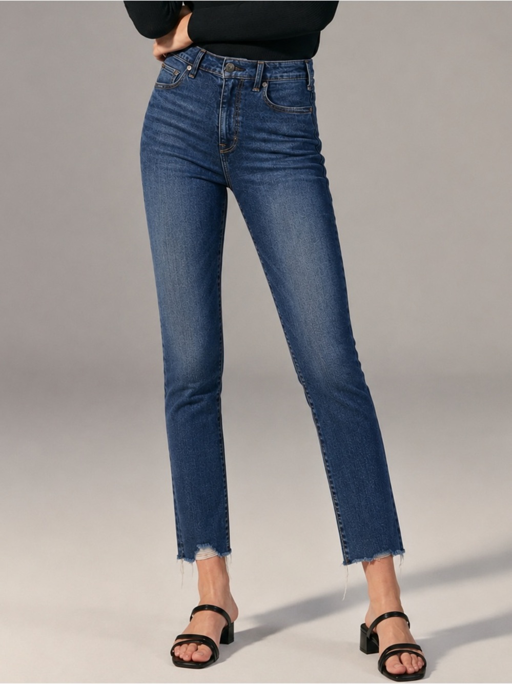 Abercrombie & Fitch Simone High Rise Ankle Jeans Raw Hem Womens Size 27 / 4